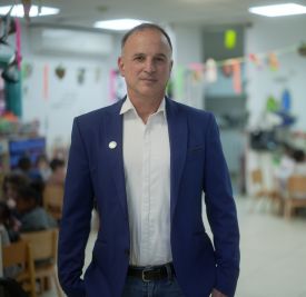 רון פורת מנכ"ל  הרבלייף ישראל  בבית חם ביפו.